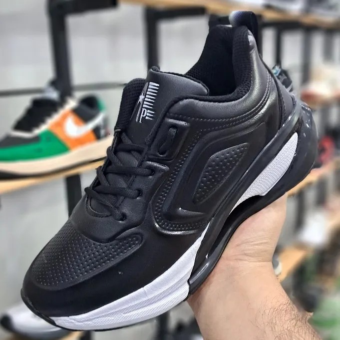 کفش اسپرت مردانه پرفکت چرم صنعتی مشکی کف طبی سایز 41 تا 45