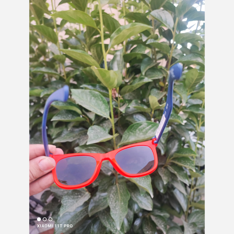 عینک آفتابی بچگانه یووی 400 مناسب 4 تا 8 سال