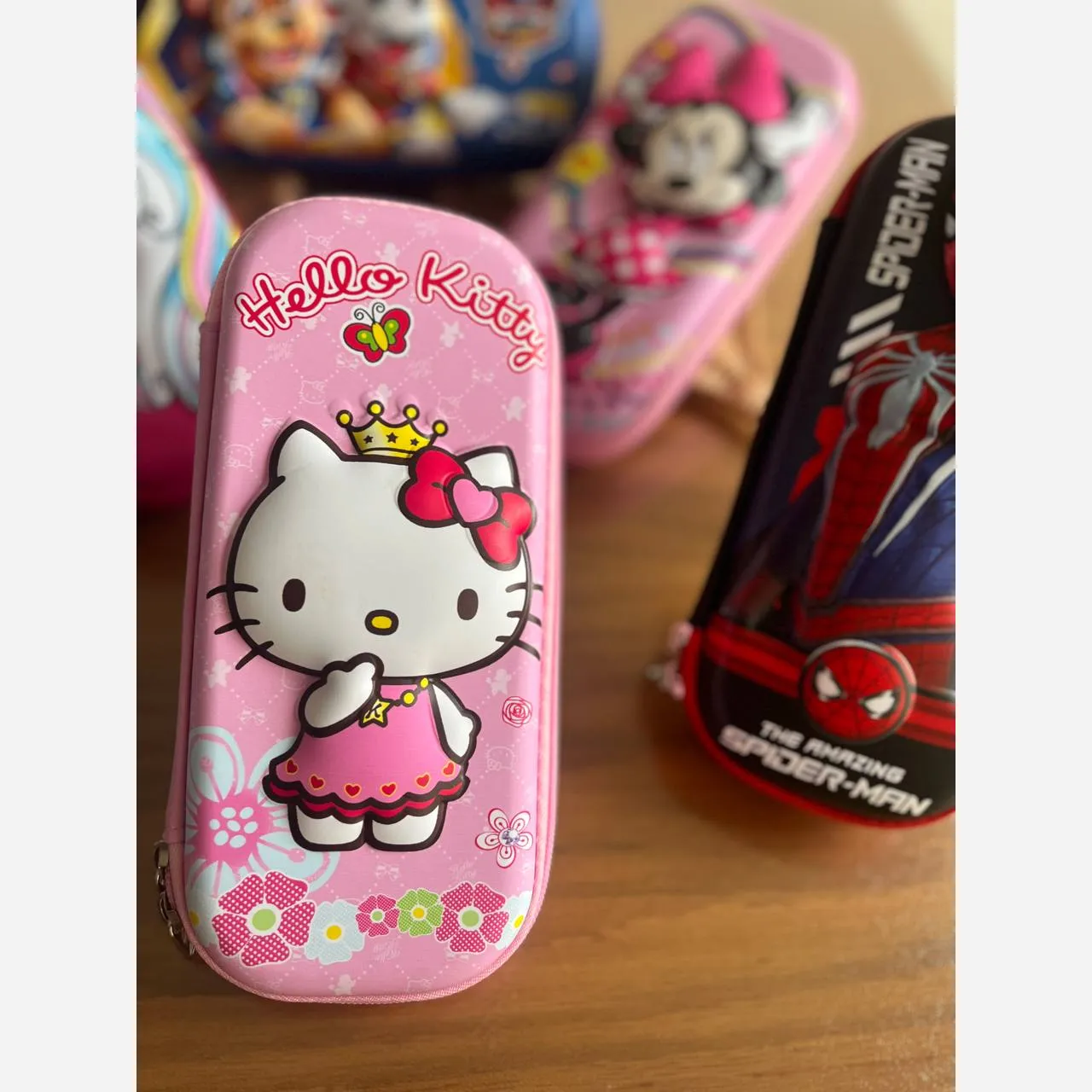 جامدادی کتابی دو زیپ طرح برجسته فانتزی ابعاد 23 در 10 سانتیمتر
